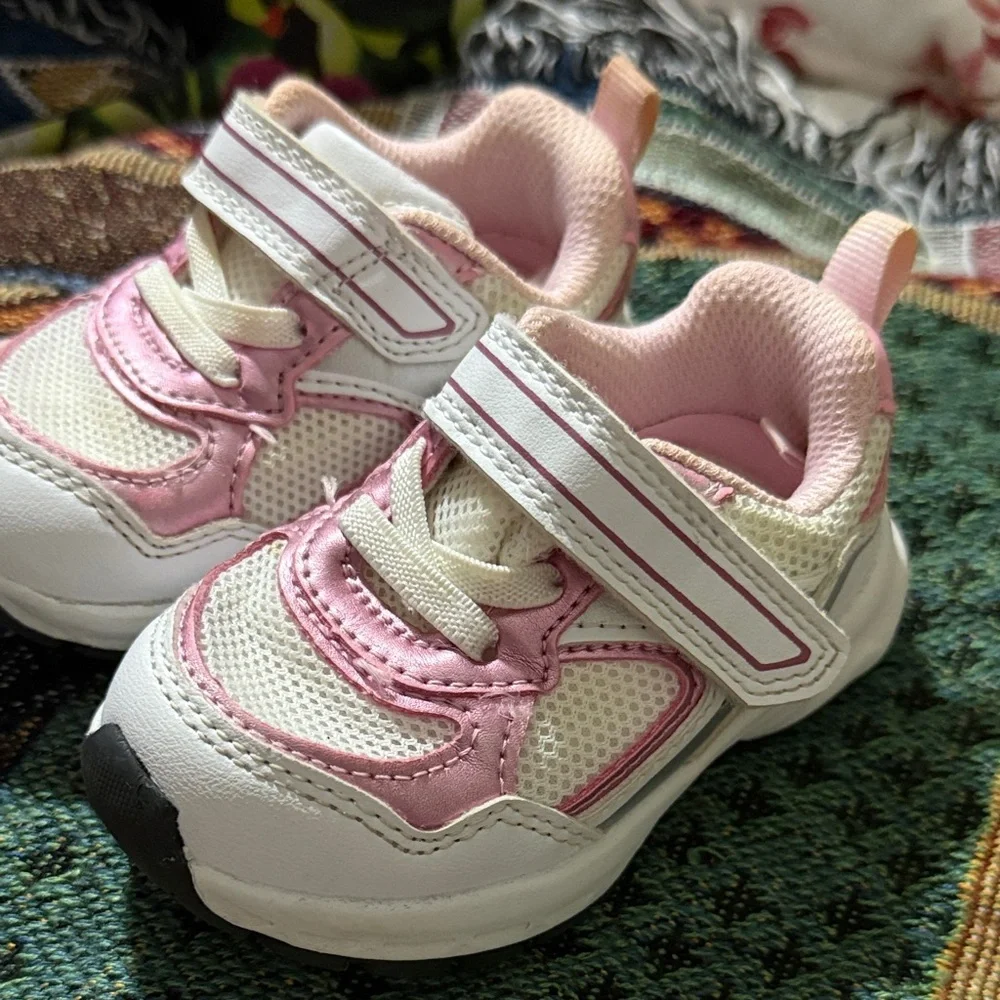Wonder Nation Pink and White Kids' Sneakers - Picture 2 of 5